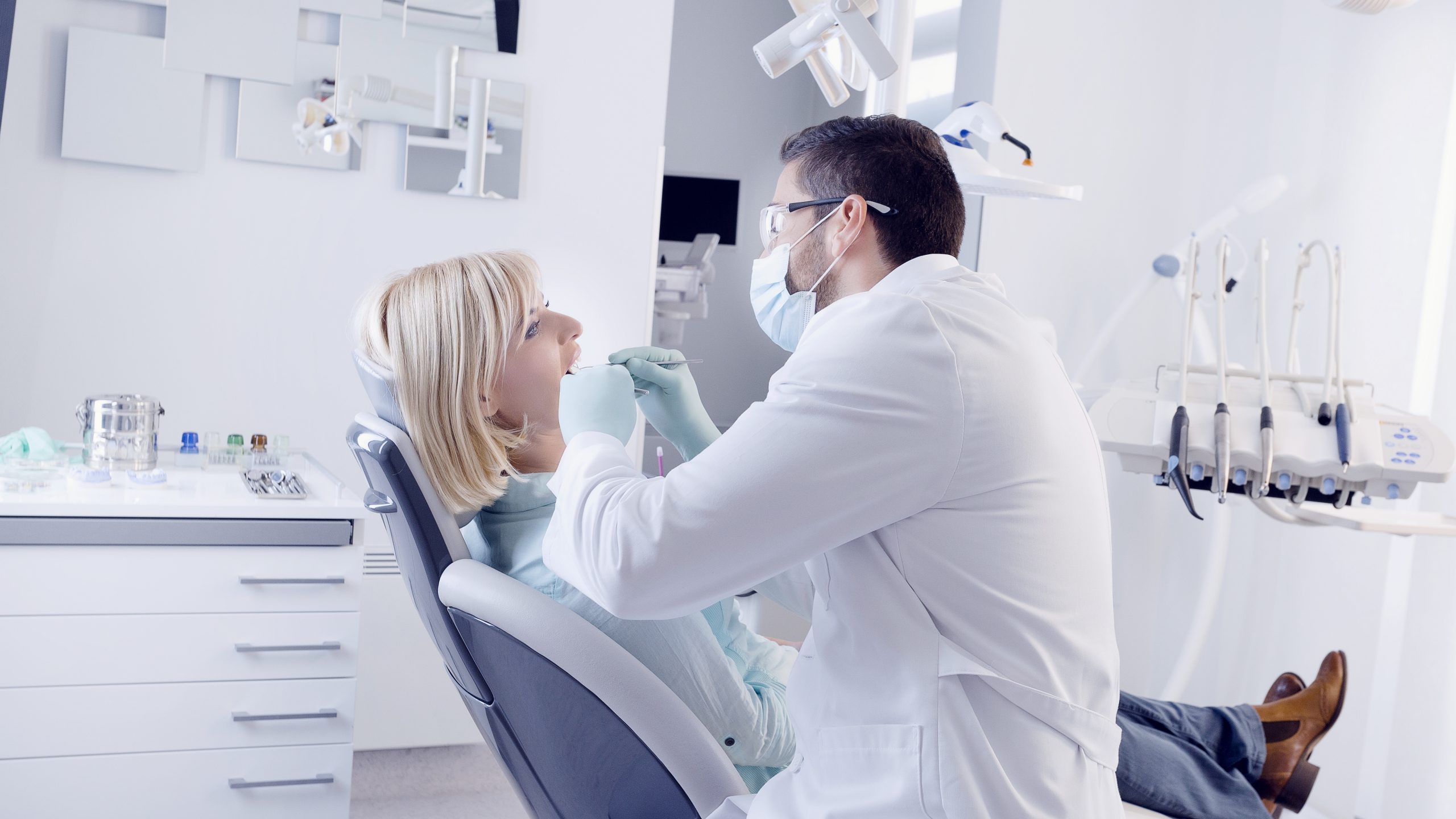 Dentist in Creve Coeur, IL